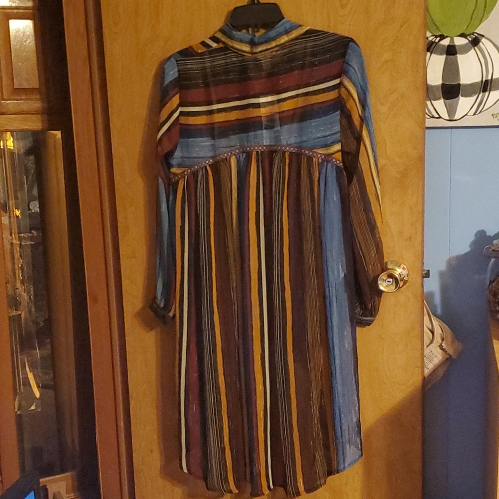 Blouse - Picture 3 of 4